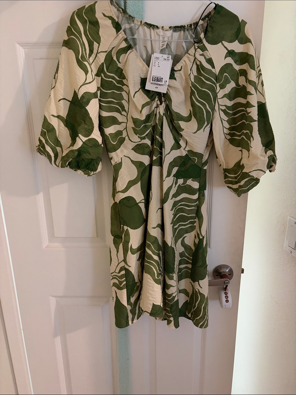 NWT H&M keyhole mini dress tropical